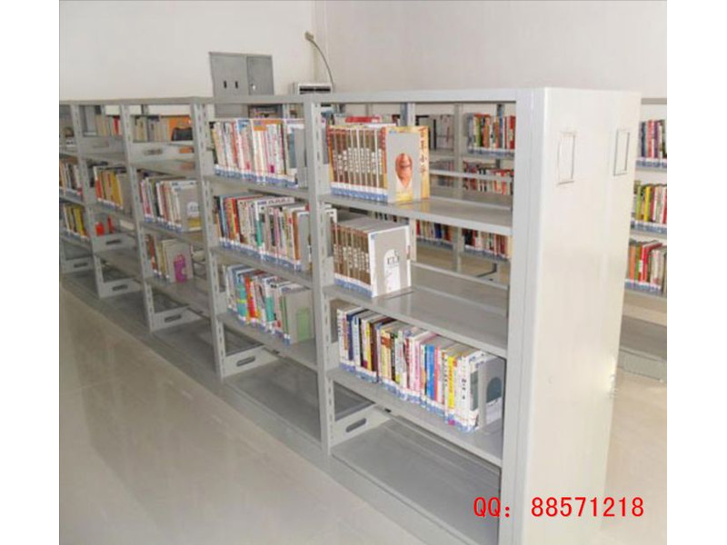 小学图书架
