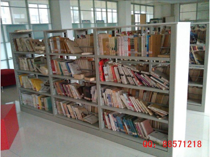 小学生铁书架
